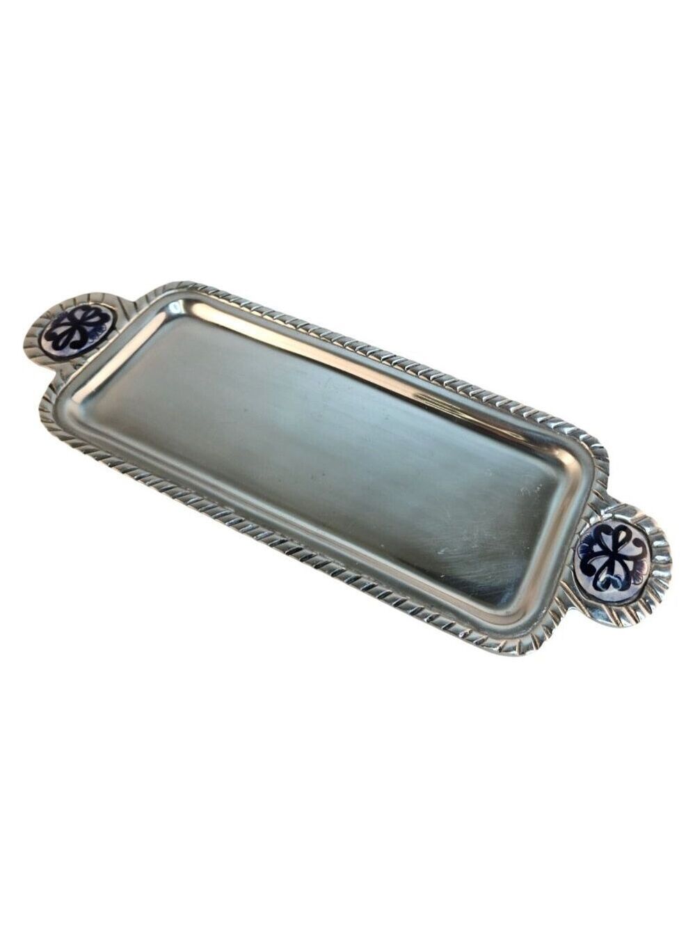 Decorative Aluminum Serving Tray With Hand-Painted Ceramic Talavar Handle Accent - Picture 7 of 11